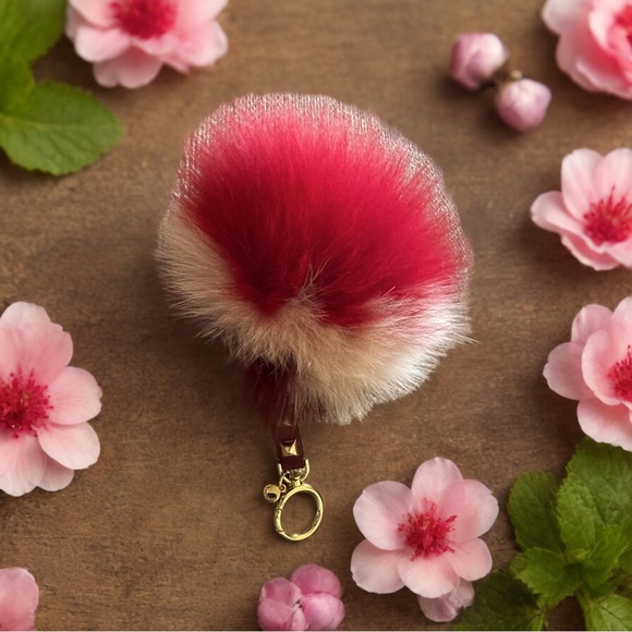 Michael Kors Key Chain Accessory! - Picture 1 of 2